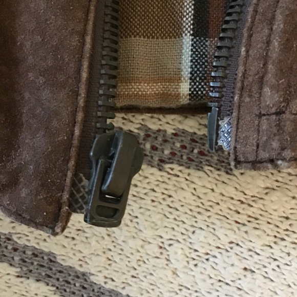 Jacket.  Guess - Picture 10 of 11